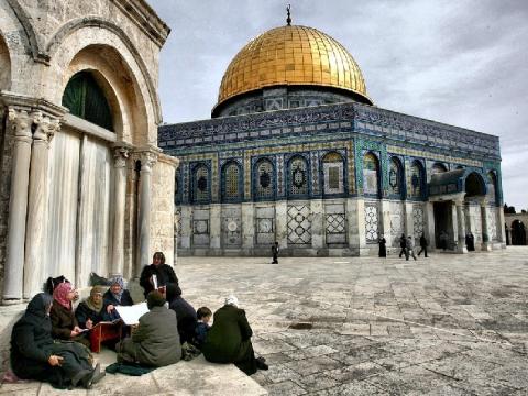 المجلس الوطني يطالب باتخاذ إجراءات جديدة لحماية المسجد الأقصى