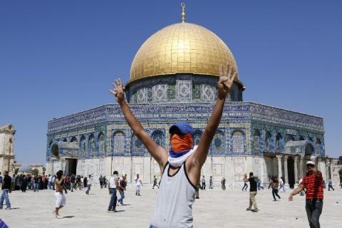 عُمان: وقفة تضامنية مع القدس والمسجد الأقصى