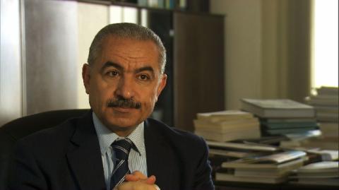 اشتية: إنهاء مشروع تطوير مستشفى المقاصد بمنحة ماليزية