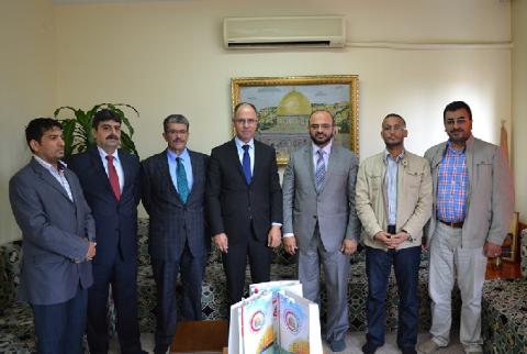 الوضع القانوني للفلسطينيين في تركيا  على رأس لقاء فيدار بالسفير مصطفى
