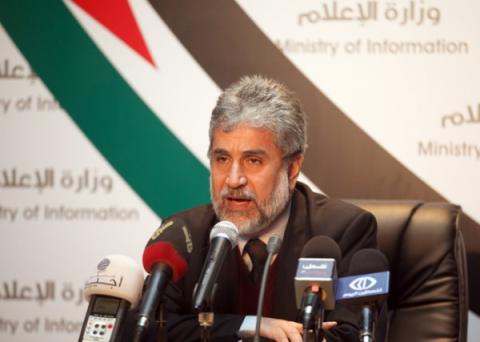 خليفة يطالب الأمم المتحدة ومنظماتها بالعمل الجاد لإعمال قراراتها