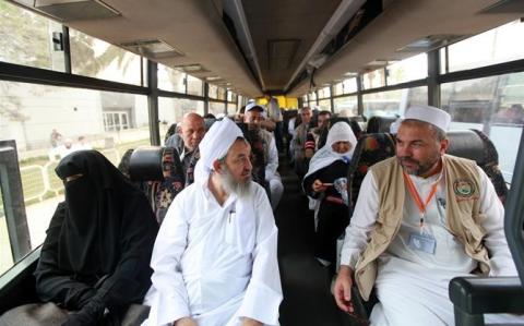 حجاج مكرمة خادم الحرمين سيغادرون الثلاثاء والأربعاء المقبلين