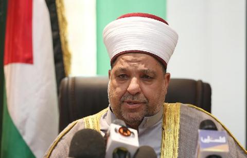 ادعيس يدعو الموطنين إلى أداء صلاة الاستسقاء يوم غد الاثنين
