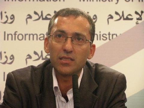 الرويضي يحذر من جر المنطقة برمتها إلى حرب دينية لا تحمد عقباها