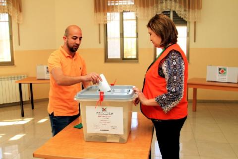 نشر الكشف النهائي بأسماء القوائم والمرشحين للانتخابات المحلية التكميلية