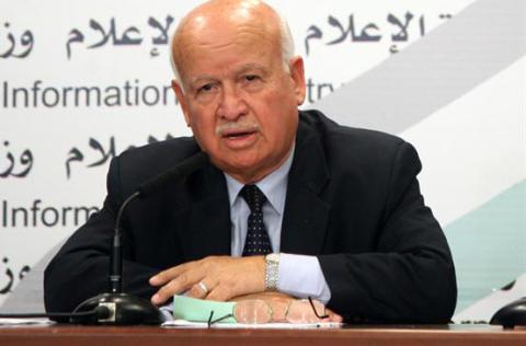الأغا يدين استهداف الإدارة الأميركية للأونروا