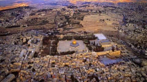 عبد القادر: توصيات للثوري بإعادة إحياء أمانة القدس