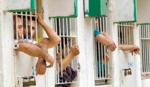 تضامن الدولية توفر التحميل المجاني لتقرير أوضاع الأسرى خلال العام 2017