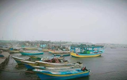 الطقس: منخفض جوي مصحوب بكتلة هوائية شديدة البرودة