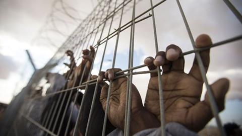 هيئة الأسرى: (321) اسيرا من قطاع غزة في سجون الاحتلال