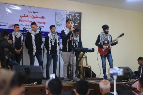 دير البلح تنشد وتغني من أجل الحرية لفلسطين
