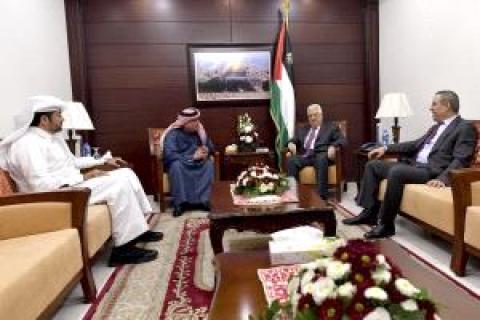 الرئيس عباس يستقبل السفير القطري محمد العمادي