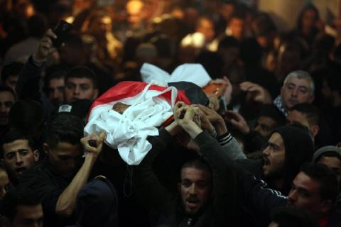 19 شهيدًا بغزة منذ إعلان ترمب بشأن القدس