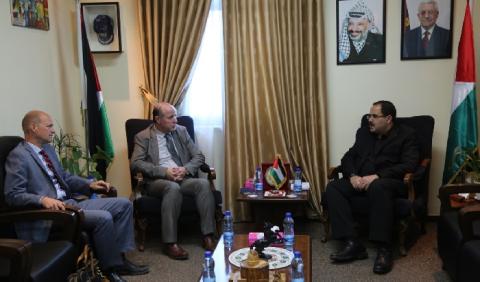 التربية وصندوق الأمم المتحدة للسكان يتفقان على توسيع آفاق التعاون المشترك