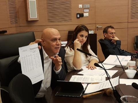 فريج: سياسة لجنة التصنيفات مشوهة وعليها انصاف العرب بالبلاد