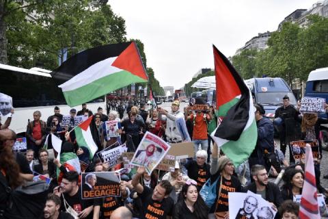 فرنسا تُؤكد تمسكها بـ “حل الدولتين“ لإنهاء نزاع الشرق الأوسط