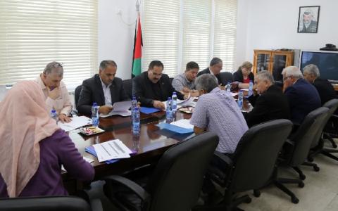 توضيح هام بخصوص كلية الطب الحكومية في الخليل