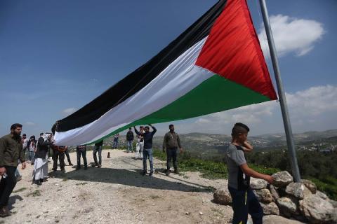 الديمقراطية تدعو لخارطة طريق فلسطينية لإفشال نتائج ورشة البحرين