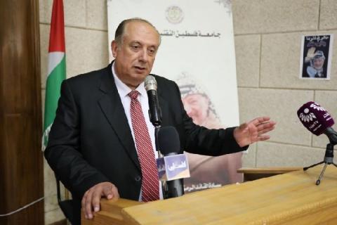 أبو مويس يزور غزة السبت للقاء رؤساء الجامعات
