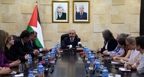اشتية يدعو رومانيا ودول أوروبا لمحاسبة المستوطنين حملة جنسياتها