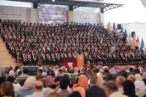 “بيرزيت“ تبدأ احتفالاتها بتخريج الفوج الـ 44 من طلبتها