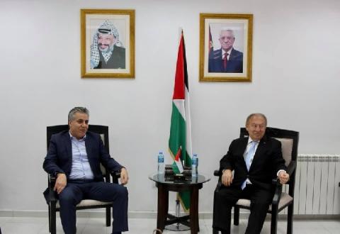الضابطة الجمركية ووزارة الإقتصاد يبحثان التعاون في ضبط وتنظيم السوق الفلسطيني