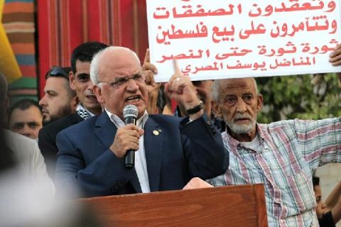 عريقات يجدد الموقف الرسمي الفلسطيني من ورشة المنامة والخطة الإقتصادية
