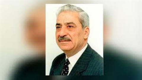 ربع قرن على وفاة الشاعر والقائد الوطني توفيق زياد ... السنديانة الحمراء الخالدة