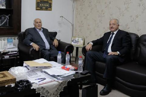 الرجوب يبحث مع السفير الروسي آخر التطورات على الساحة الفلسطينية