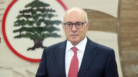 المبادرة تطالب بإلغاء قرارات وزير العمل اللبناني