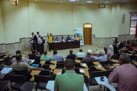 جلسة مساءلة قانونية حول الرقابة على المبيدات الزراعية في مدينة طولكرم