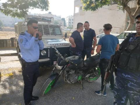 الشرطة تضبط ١٢ مركبة ودراجة نارية بسبب أعمال التشحيط وازعاج المواطنين في الخليل