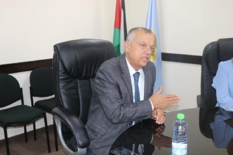 الخطيب يلتقي منسقات مراكز تواصل
