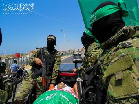 غزة تشييع شهيد من القسام  توفي بعد صراع مع المرض