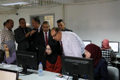 4324 طالب وطالبة يتقدمون للامتحان التطبيقي الشامل بالنظام الجديد