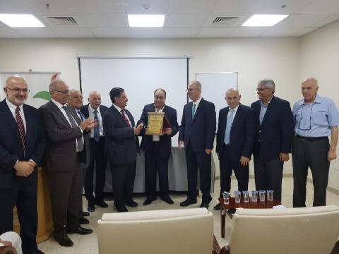 كمال حجازي يستلم مهامه مديرا لمستشفى النجاح الوطني الجامعي