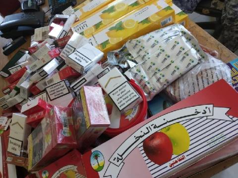الضابطة الجمركية تضبط دخان مهرب وغير قانوني في محافظة جنين ونابلس والخليل