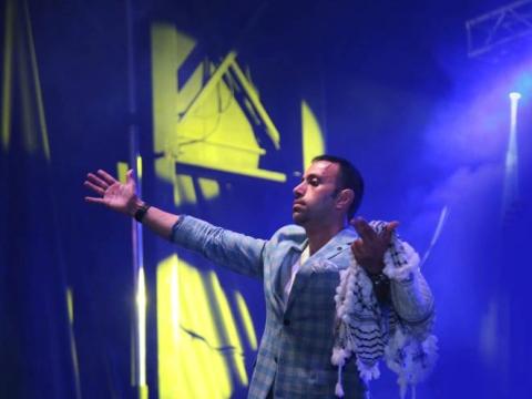حضور جماهيري كثيف في حفل الفنان الفلسطيني ماهر العتيلي في مهرجان اتاوا