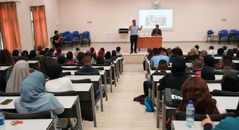 ايمن عودة يزور الجامعة العربية الامريكية للاطلاع على أوضاع طلبة الداخل