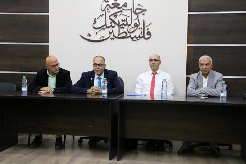 بوليتكنك فلسطين تستضيف مدير مركز الدراسات العالمية في الأكاديمية التشيكية للعلوم