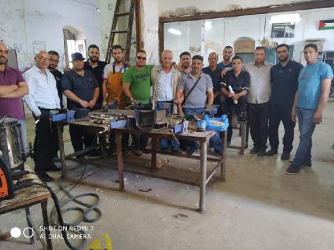 التنمية الاجتماعية ترمم منزل في قفين ومركز رونالدو يختتم (دورة لحام الحديد)