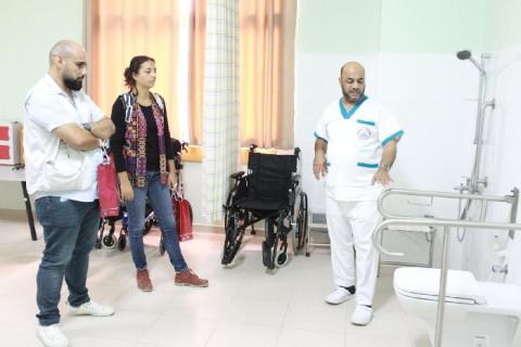 مستشفى حمد وأطباء بلا حدود فرنسا بغزة يبحثان التعاون لخدمة ذوي الإعاقة