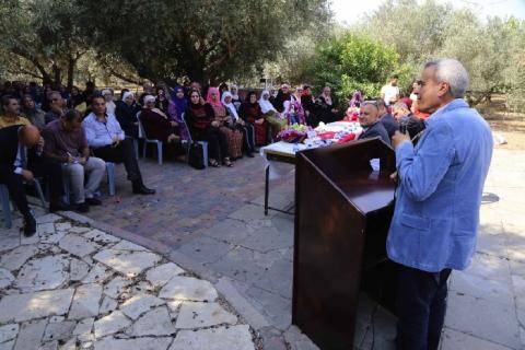 قلقيلية: عرساً تراثياً فلسطينياً بعنوان “من أرض اجدادك.. اجني ثمارك“