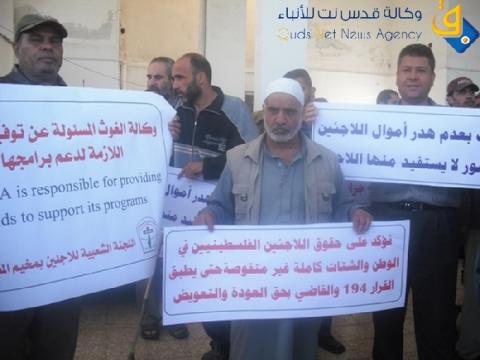حكومة غزة تدعو لحماية اللاجئين الفلسطينيين الفارين من سوريا
