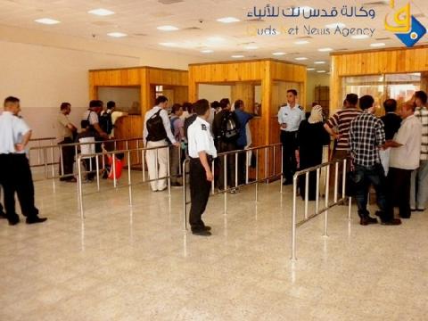 الشرطة: 23 ألف مسافر تنقلوا عبر معبر الكرامة الأسبوع الماضي