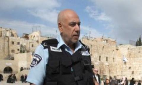 إيقاف قائد شرطة الاحتلال في القدس عن العمل