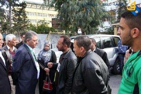 نازحون فلسطينيون يعتصمون لمنعهم من دخول لبنان
