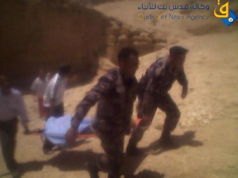 إنتشال سائحة أجنبية بعد سقوطها في واد‎