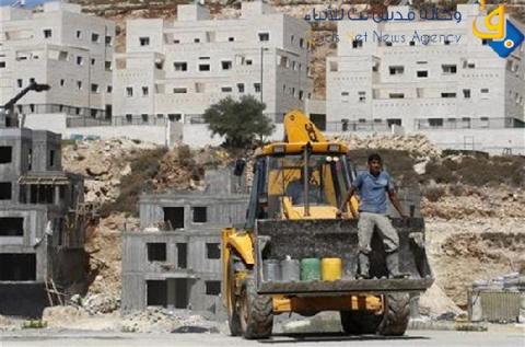 نتنياهو يأمر ببناء 5 آلاف وحدة استيطانية بالضفة والقدس