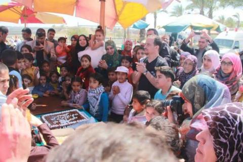 بالصور.. مستشفى الرنتيسي ينظم رحلة الربيع لأبطال غسيل الكلي